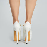 azmodo  Elegant White Closed-Toe Platform Ankle Boots