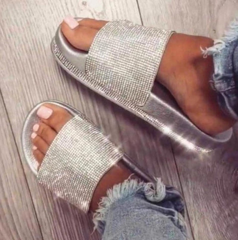 Trendy Flat Flip Flop Rhinestone Glitter Slippers